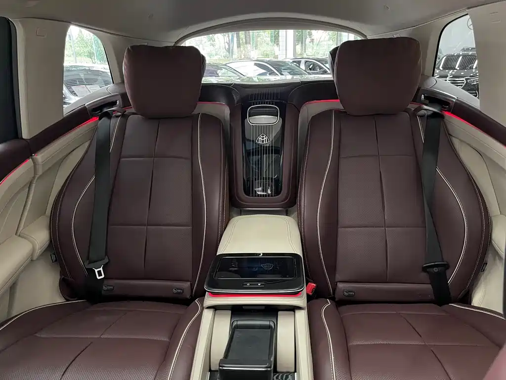 Mercedes-Benz GLS 2023 — фото 19