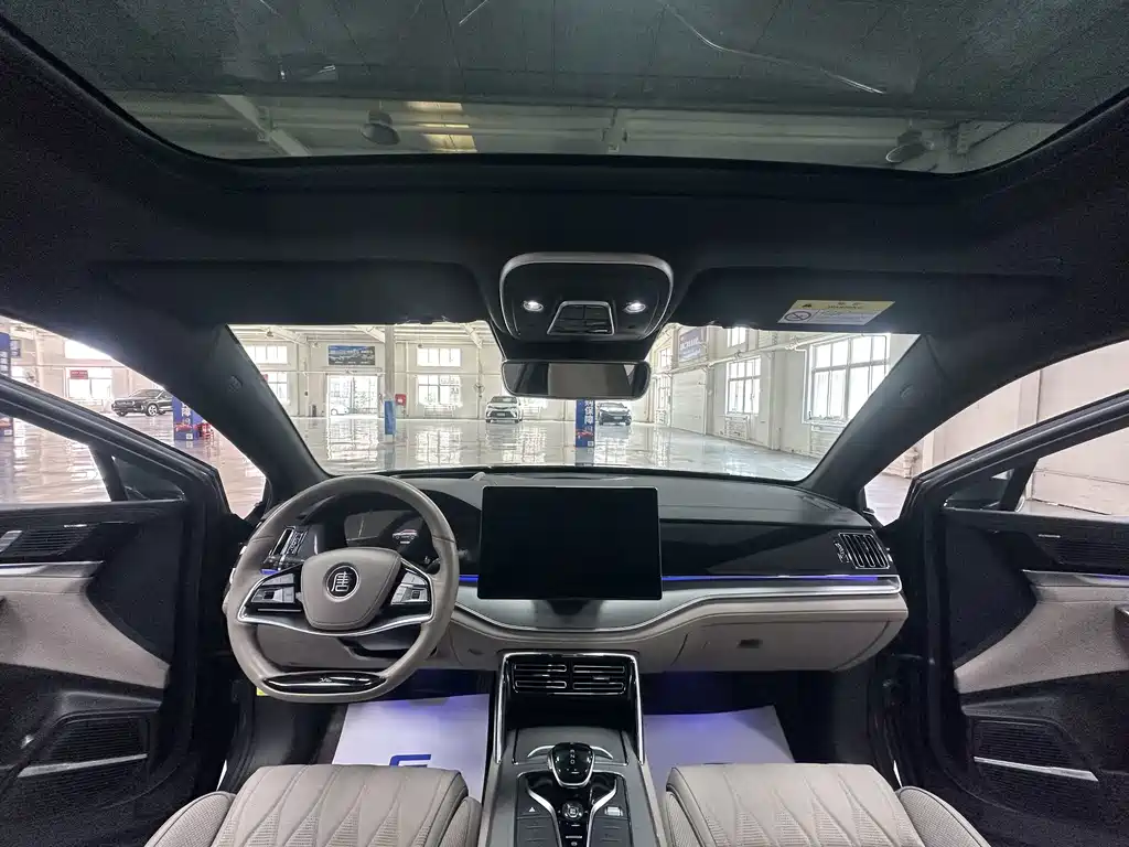 BYD Tang New Energy 2024 — фото 10