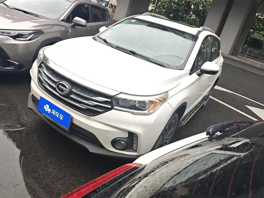 GAC Motor Trumpchi GS4 2015