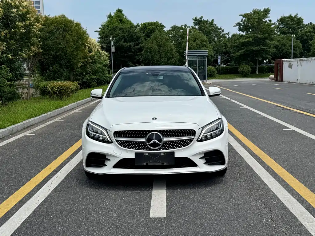 Mercedes-Benz C-Class 2018