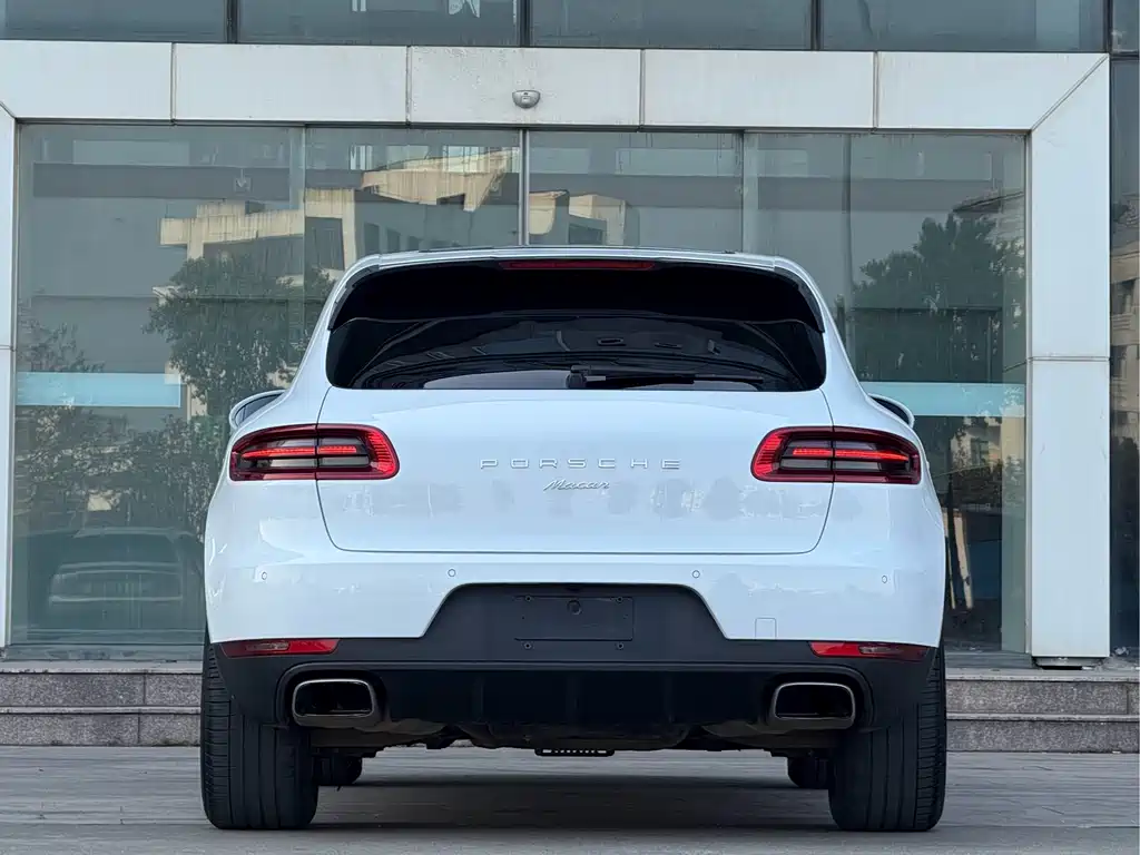 Porsche Macan 2015 — фото 5