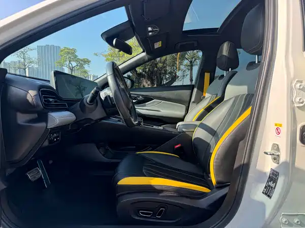 GAC Trumpchi Empow 2021