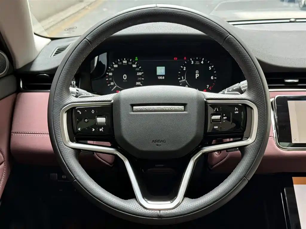 Land Rover Evoque 2023 — фото 12