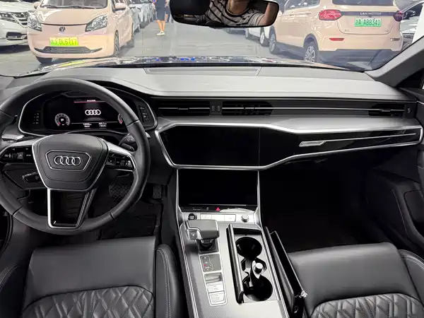 Audi A6L 2025