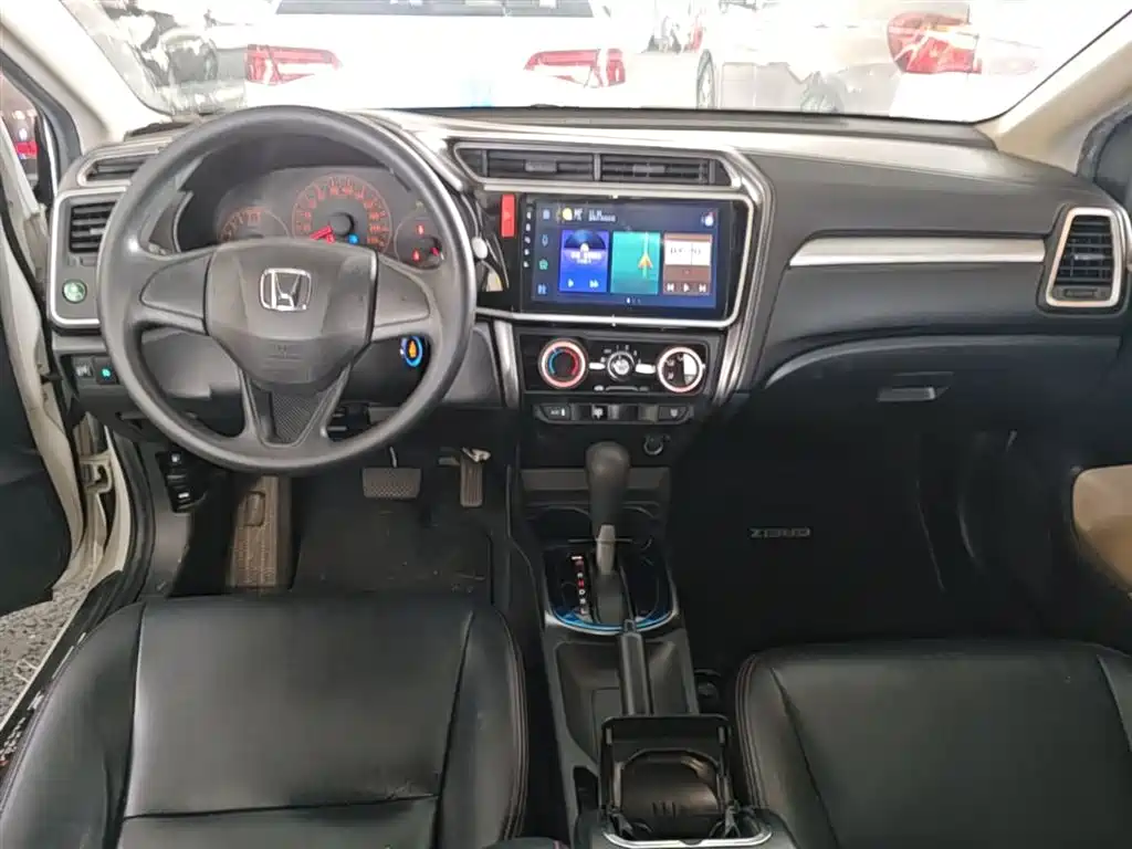 Honda Greiz 2018 — фото 10