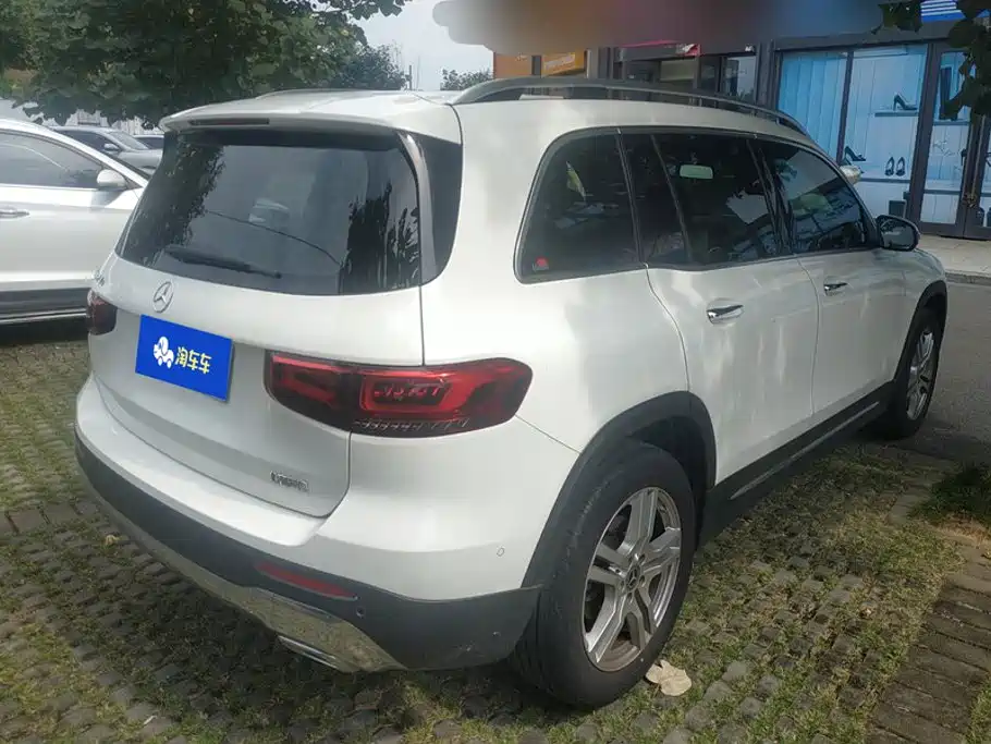 Mercedes-Benz GLB 2021
