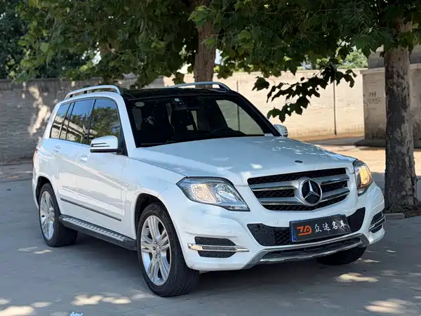 Mercedes-Benz GLK-Class 2015