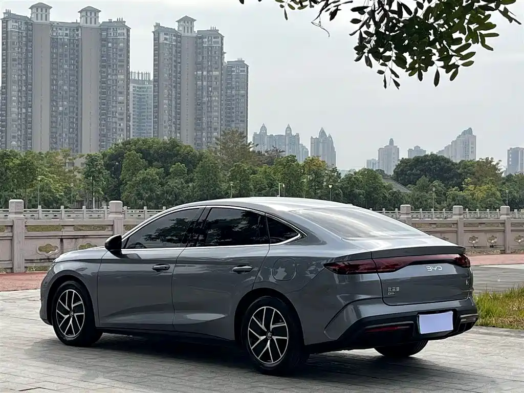 BYD Qin L 2025 — фото 9