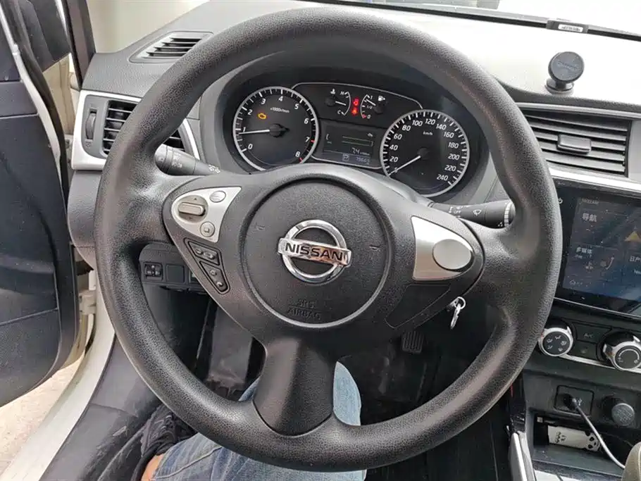Nissan Sylphy 2019 — фото 15