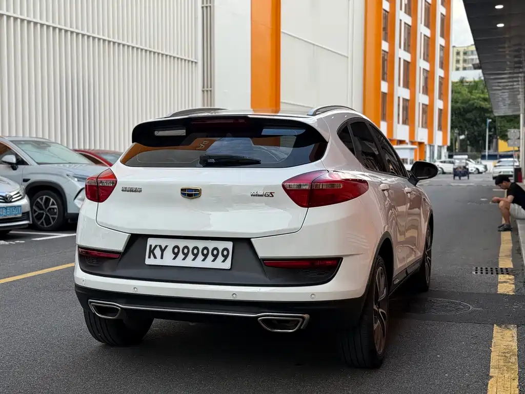 Geely Emgrand GS 2018