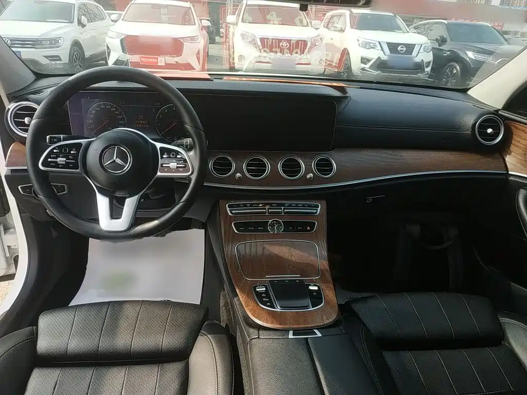 Mercedes-Benz E-Class 2019