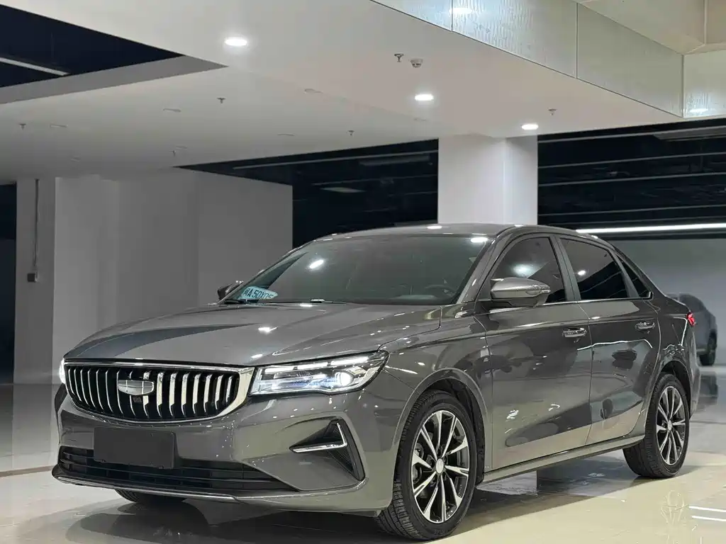 Geely Emgrand 2025