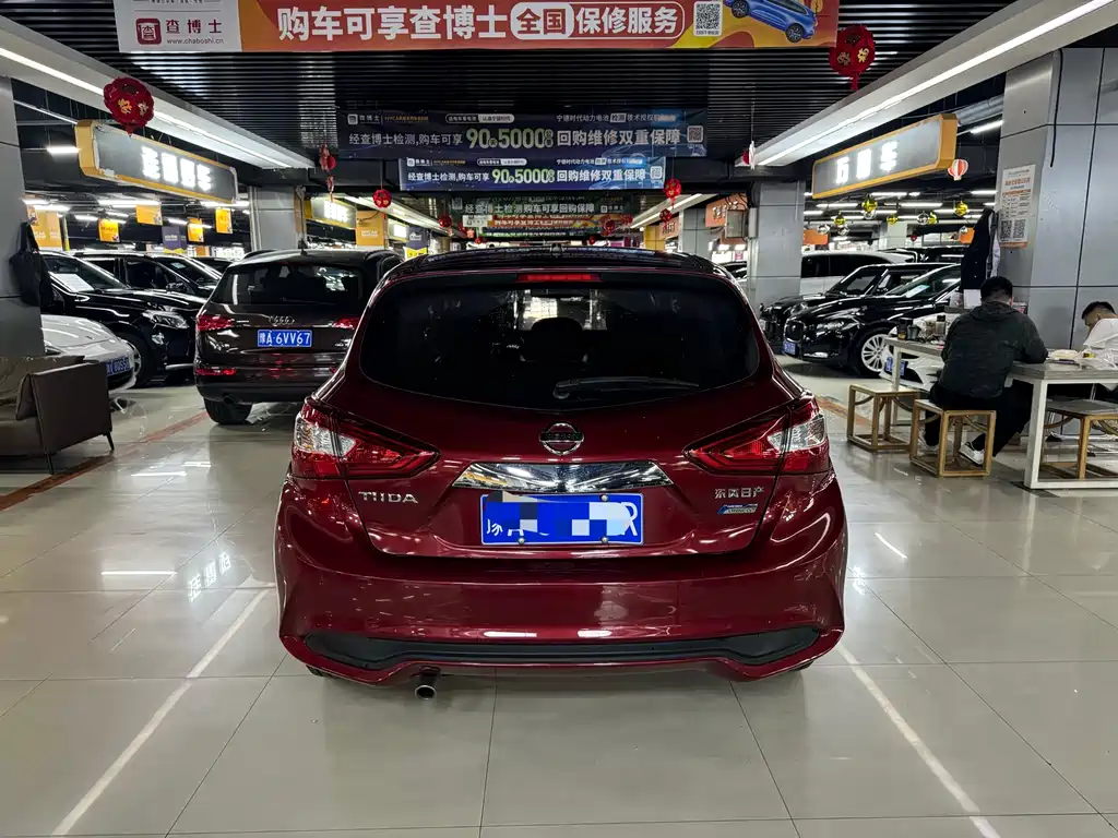 Nissan Tiida 2018 — фото 9