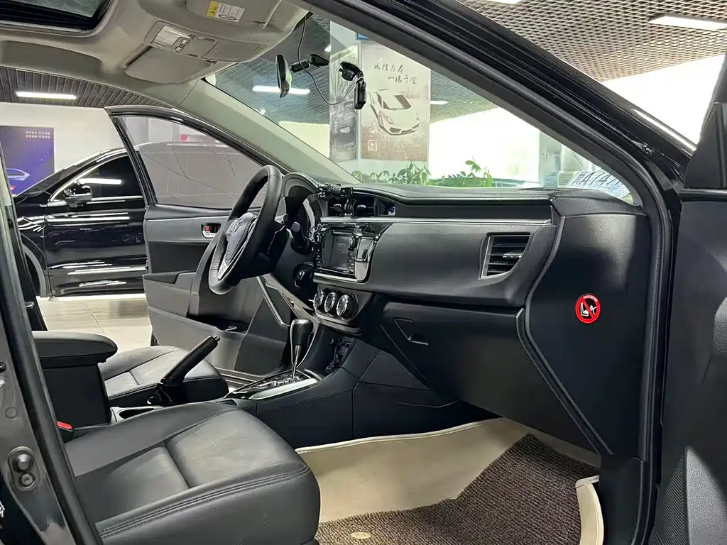 Toyota Levin 2015 — фото 13