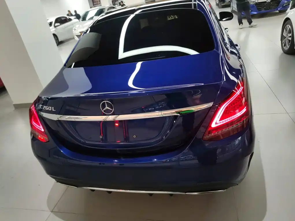 Mercedes-Benz C-Class 2019