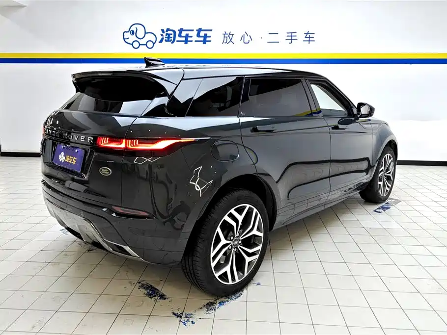 Land Rover Evoque 2023 — фото 3
