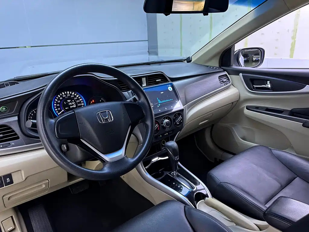 Honda Crider 2016 — фото 10