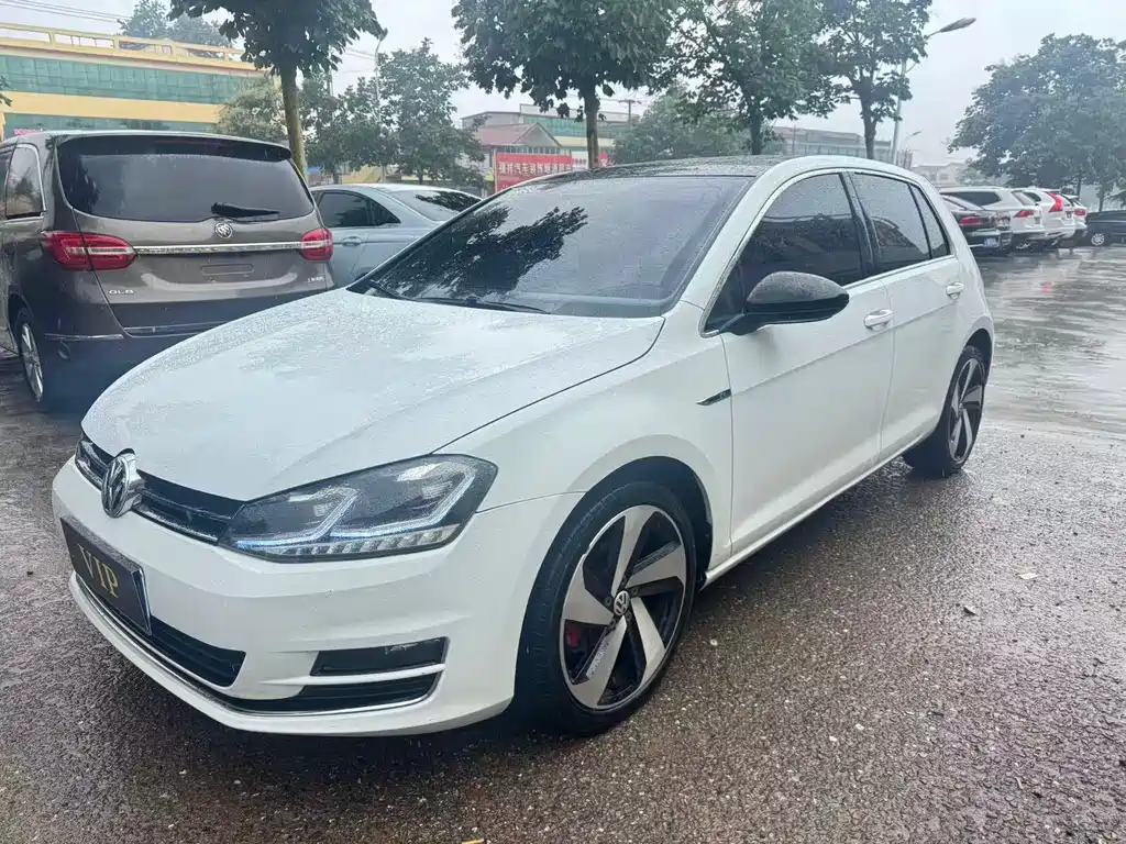 Volkswagen Golf 2016
