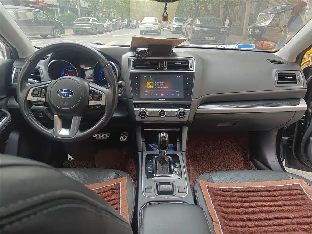 Subaru Legacy 2016 — фото 13