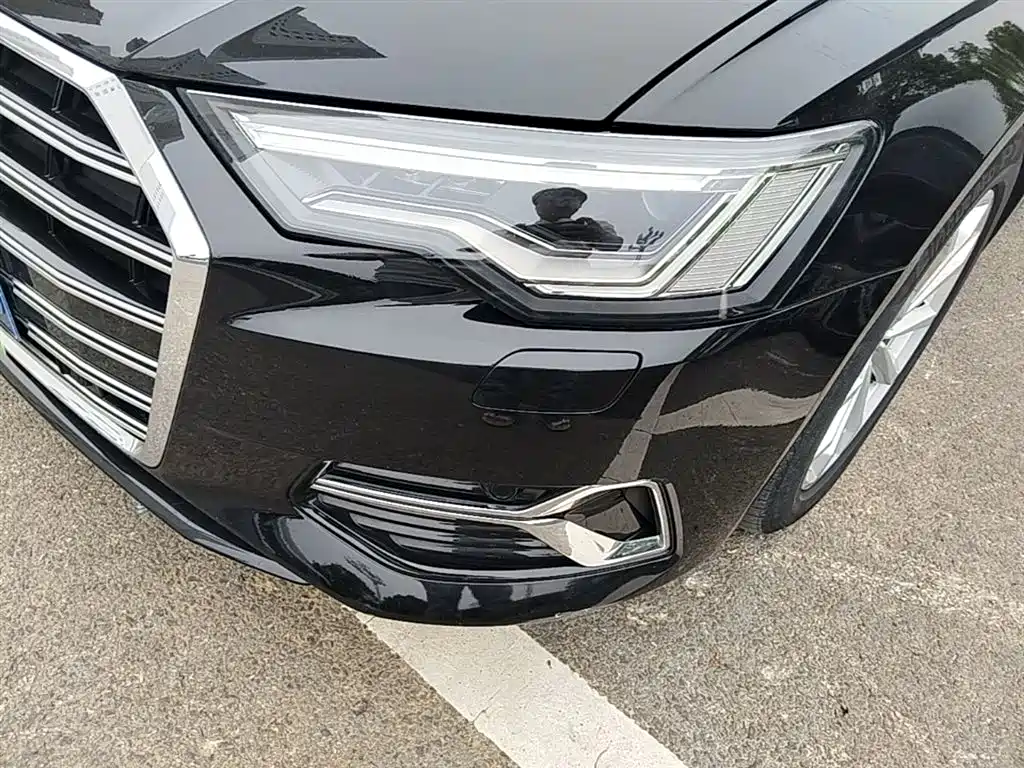 Audi A6L 2023 — фото 24