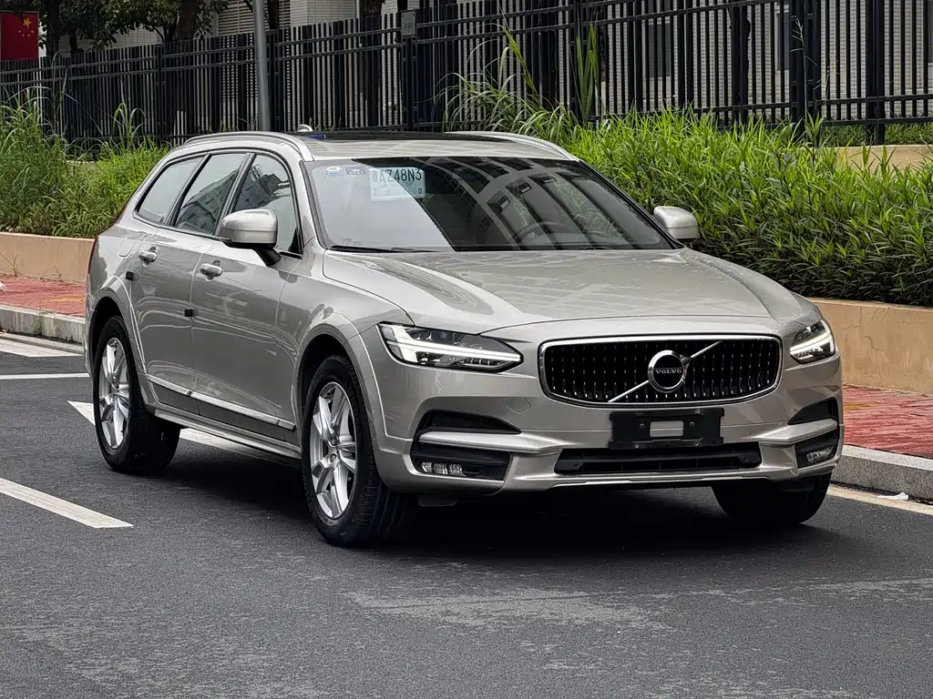 Volvo V90 2019 — фото 5