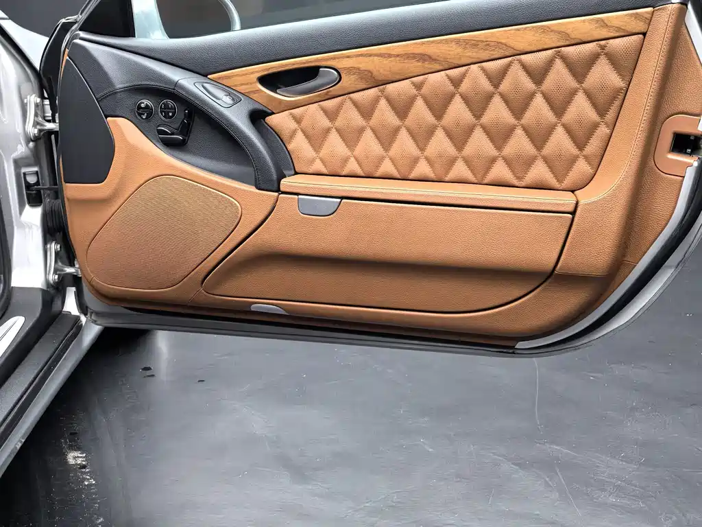 Mercedes-Benz SL-Class 2003 — фото 21