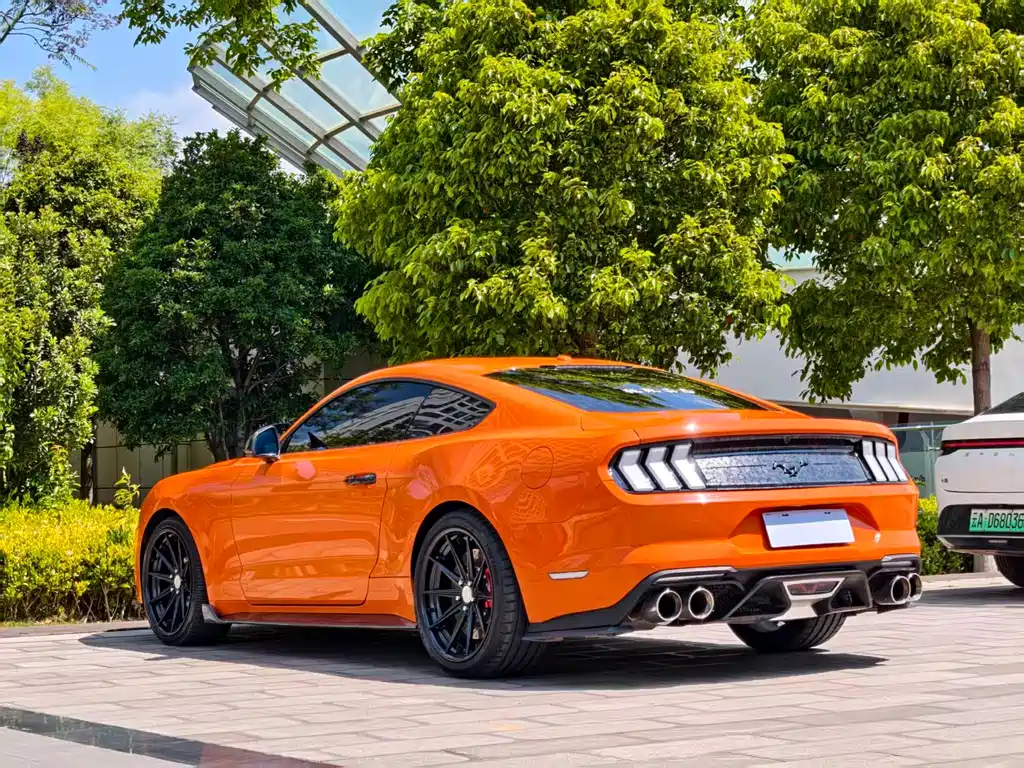 Ford Mustang 2020 — фото 5