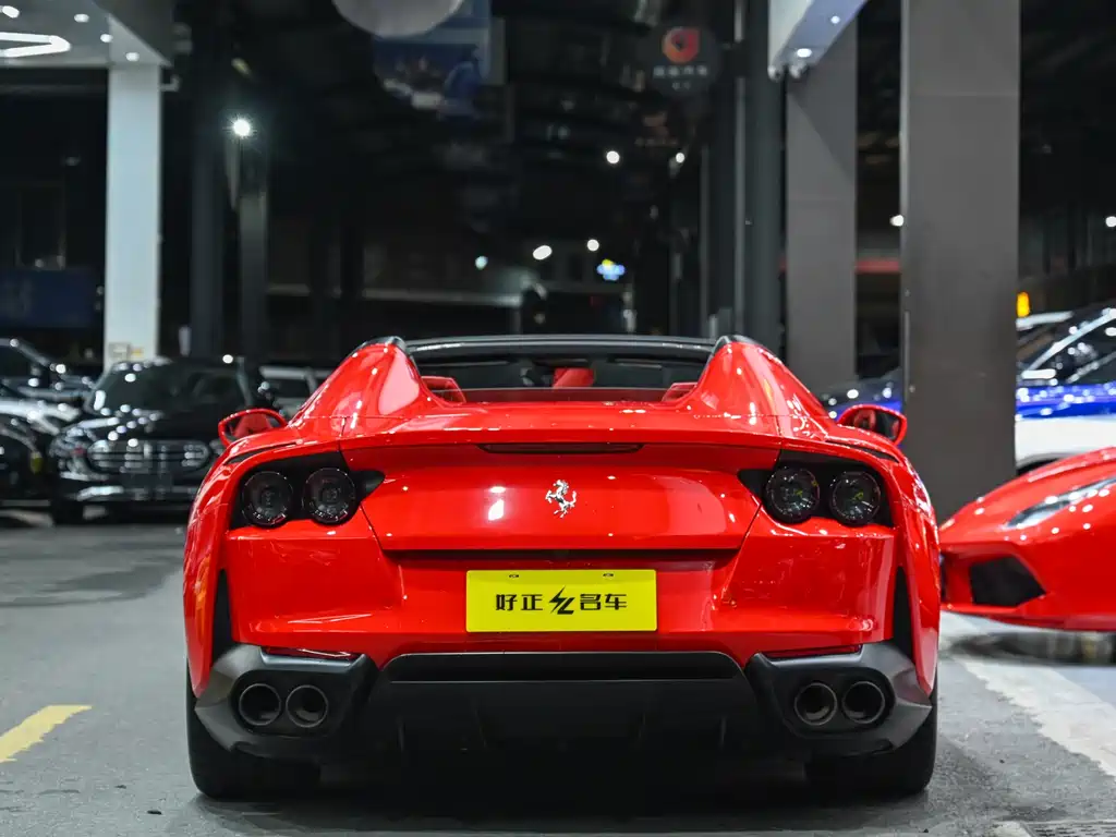Ferrari 812 2022 — фото 2