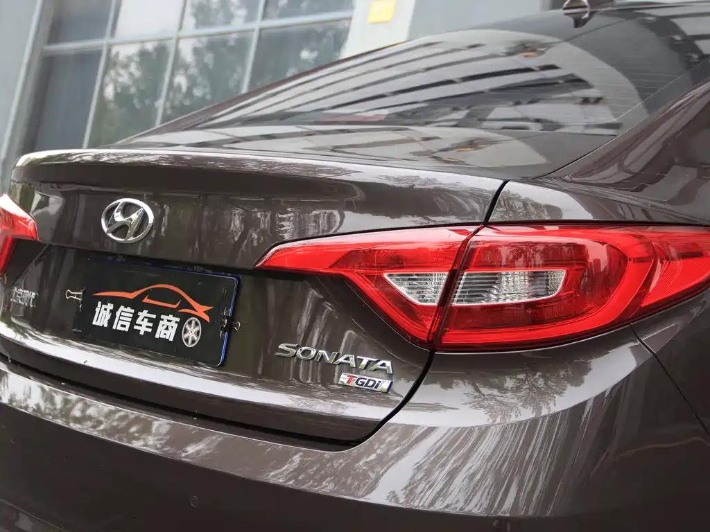 Hyundai Sonata 2015 — фото 15