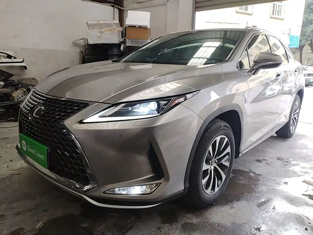 Lexus RX 2020 — фото 2