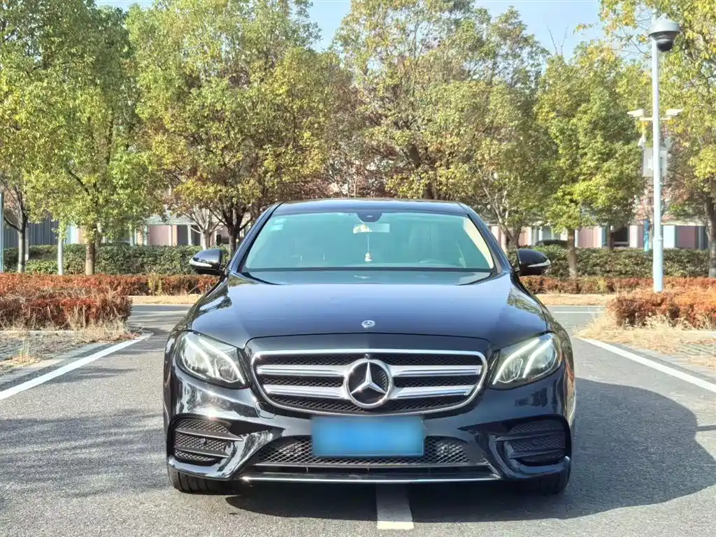 Mercedes-Benz E-Class 2020 — фото 10