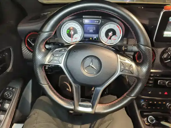 Mercedes-Benz A-Class 2015