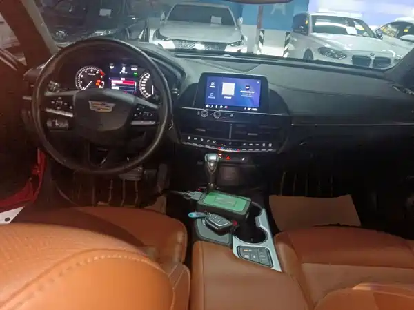 Cadillac CT4 2022