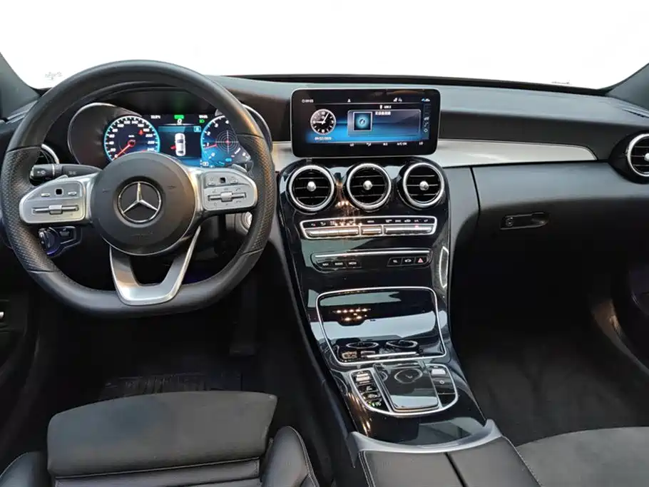 Mercedes-Benz C-Class 2020 — фото 12