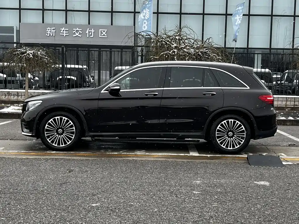 Mercedes-Benz GLC 2019 — фото 10