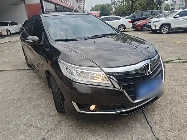 Honda Crider 2016