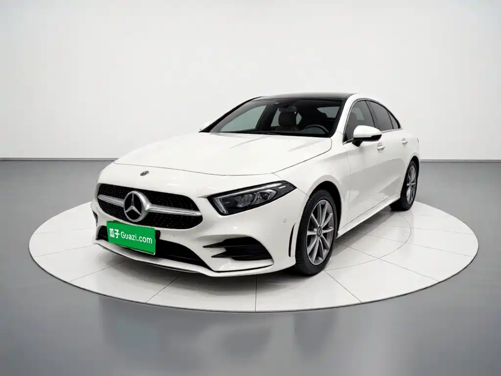 Mercedes-Benz A-Class 2020 — фото 1