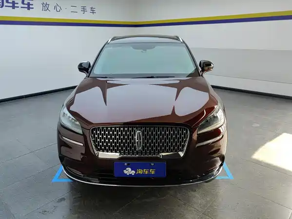 Lincoln Corsair 2021