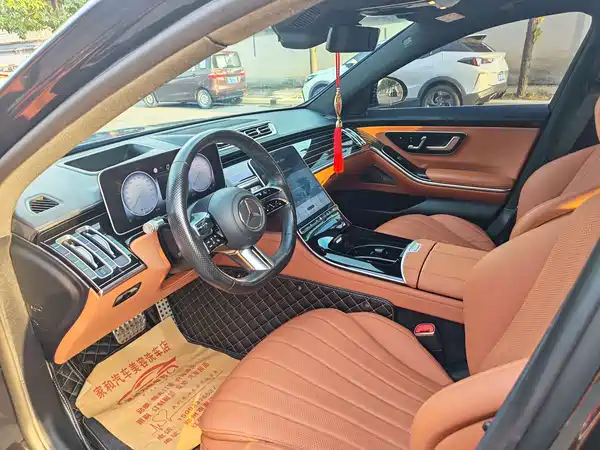 Mercedes-Benz S-Class 2023