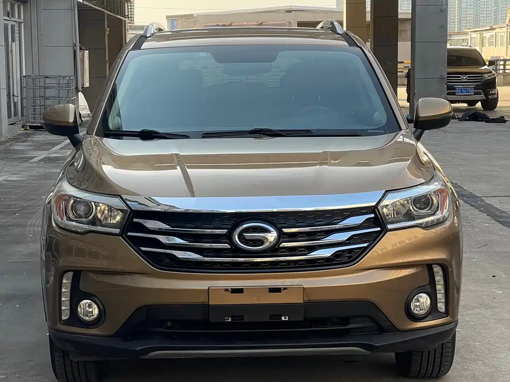 GAC Motor Trumpchi GS4 2016 — фото 2