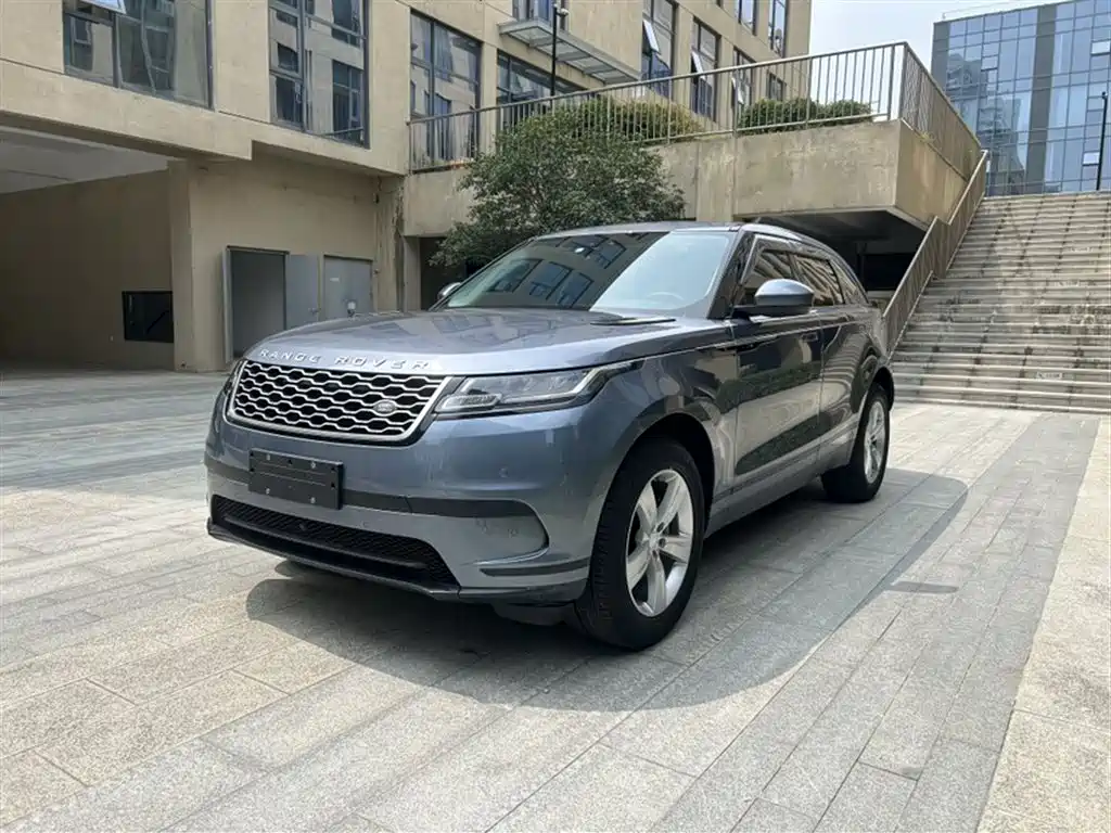 Land Rover Velar 2021 — фото 1