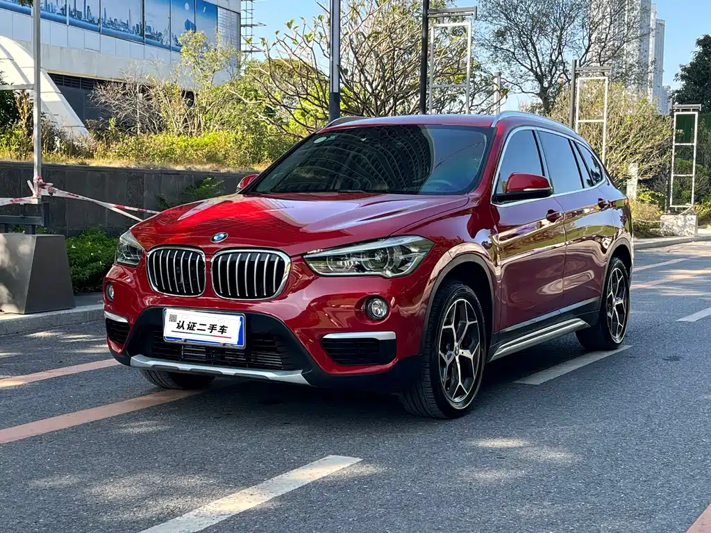 BMW X1 2019 — фото 1