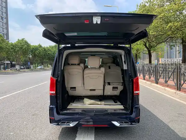 Mercedes-Benz V-Class 2022