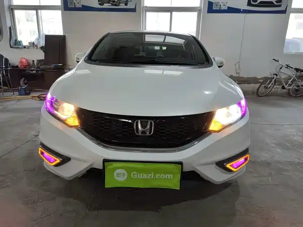 Honda Jade 2017