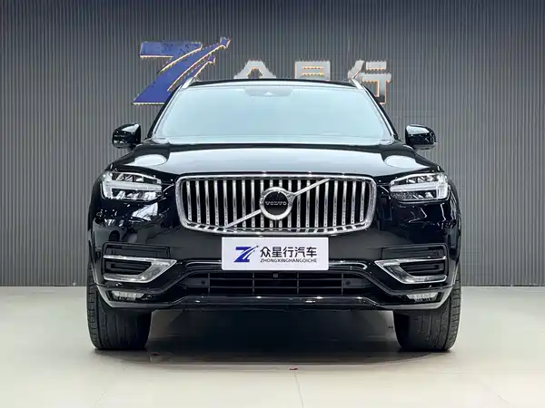 Volvo XC90 2021