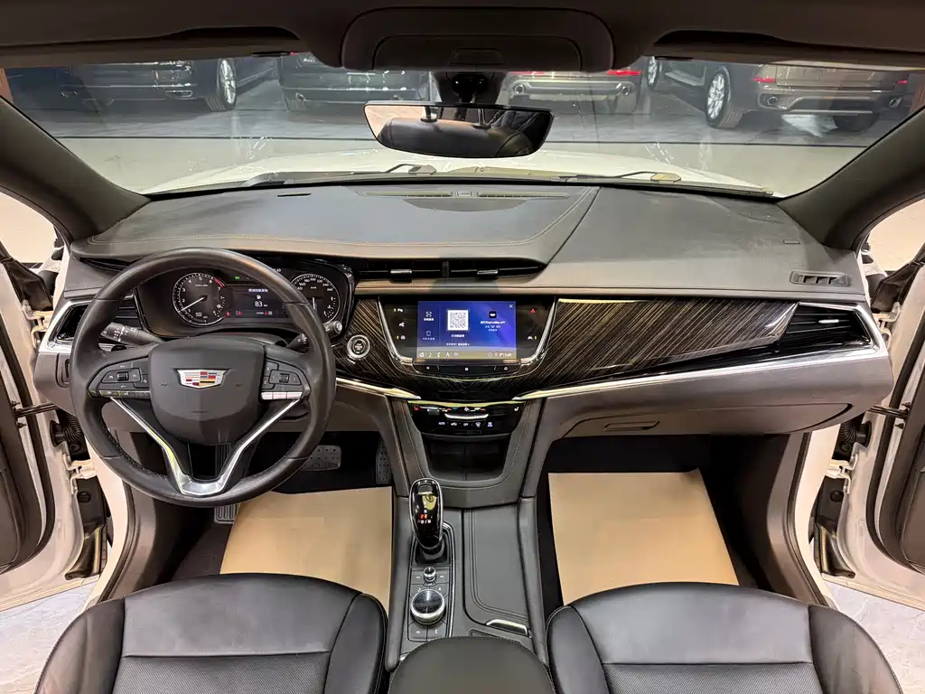 Cadillac XT6 2020 — фото 15