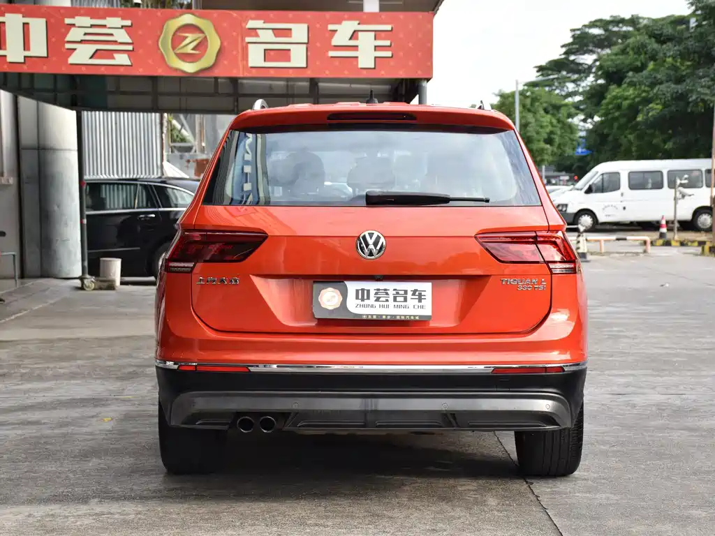 Volkswagen Tiguan L 2017 — фото 19