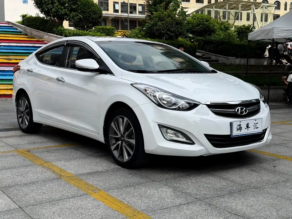Hyundai Elantra Langdong 2016 — фото 3