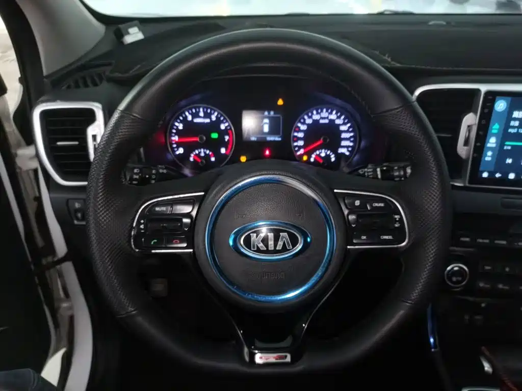 Kia KX5 2016 — фото 6