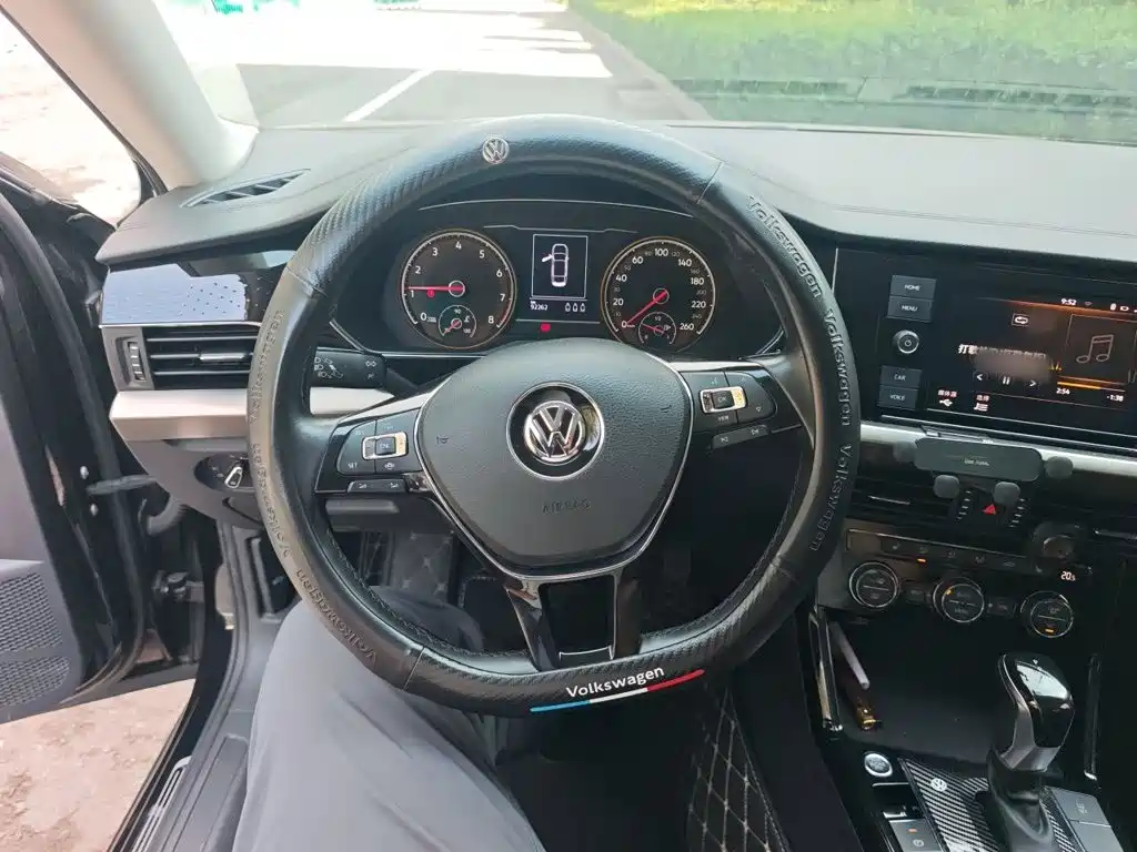 Volkswagen Passat 2019